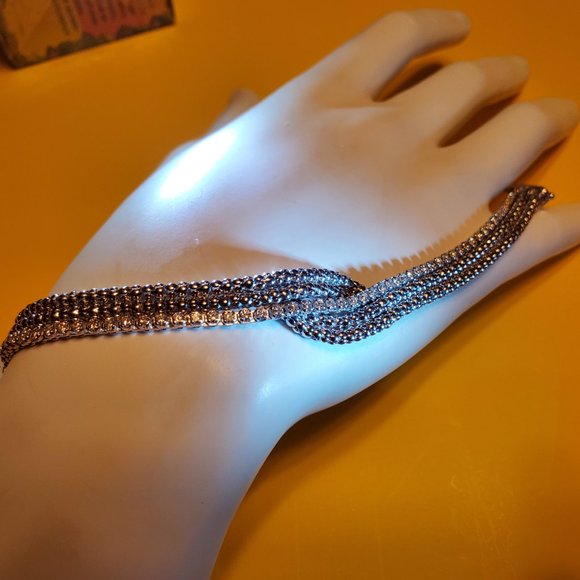 BRAND NEW DIAMOND BRACELET 14K WHITE GOLD - Picture 2 of 13